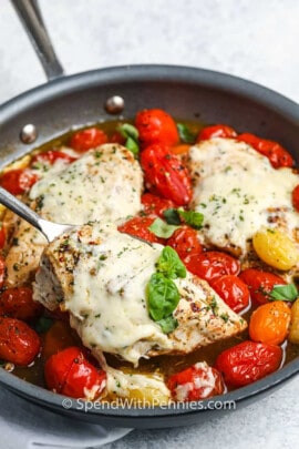 pan of Easy Chicken Caprese